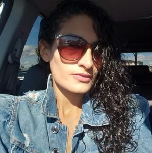 Meet your Posher, Batool